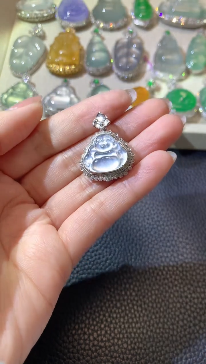 【闪购商品】翡翠吊坠(不含链)18K金镶嵌C11