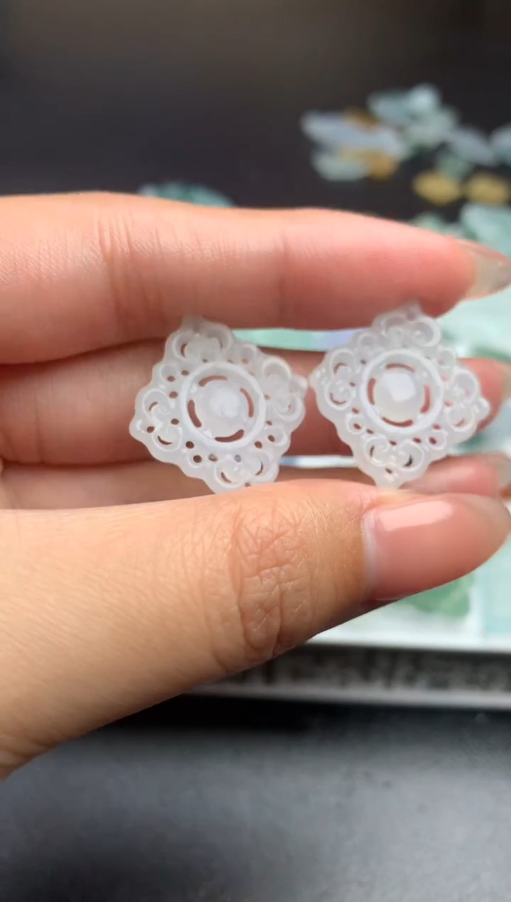 【闪购商品】定制翡翠未镶嵌毛货