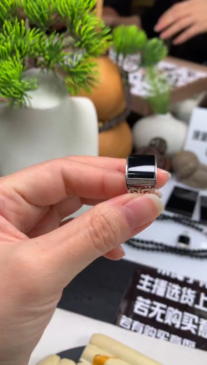 未镶嵌戒指翡翠(***︵---117757