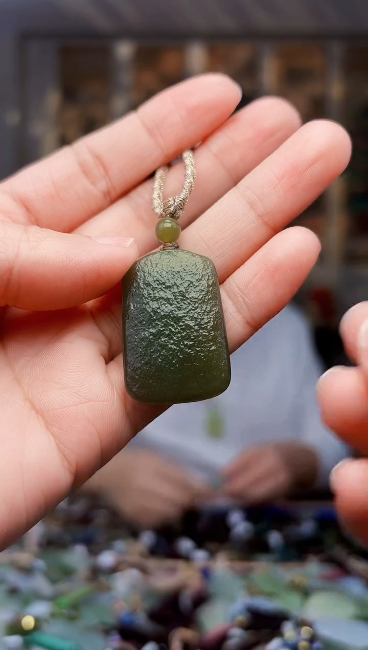 【闪购商品】和田玉挂件未镶嵌拍一发一