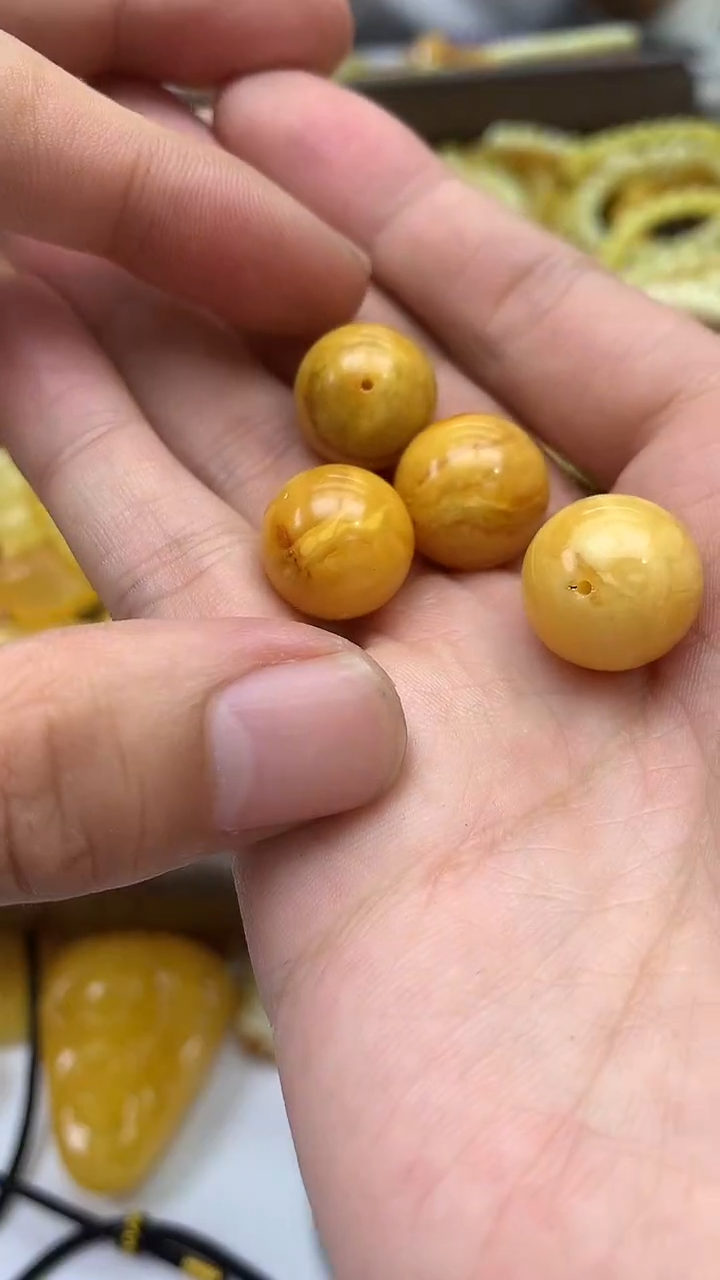 裸石琥珀未镶嵌单珠多样性发其一