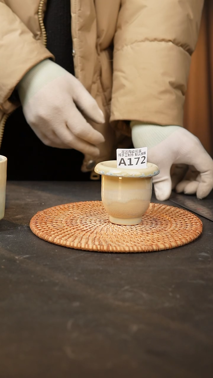 【闪购商品】瓷片172泥泥手工花盆