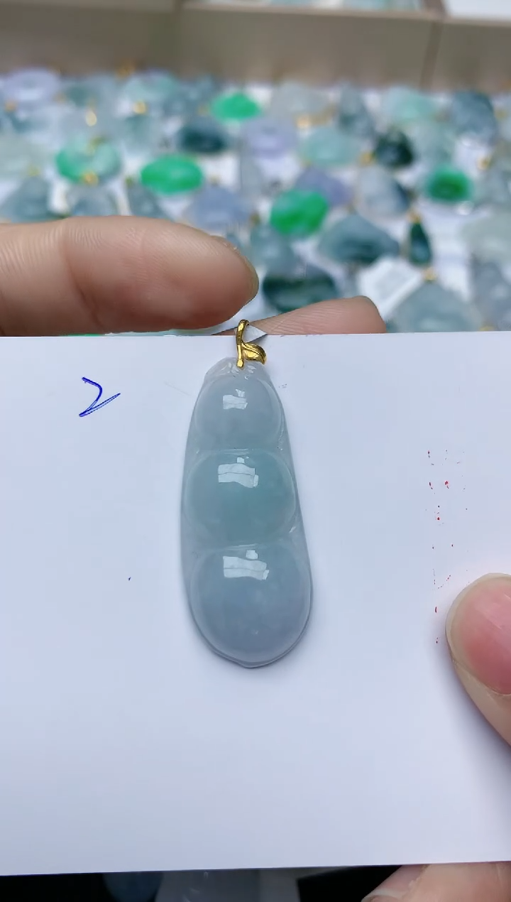 【闪购商品】翡翠颈饰18K金镶嵌天然翡翠A货    2