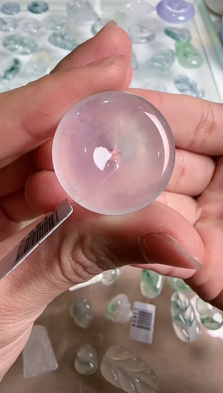 【闪购商品】翡翠吊坠(不含链)未镶嵌··