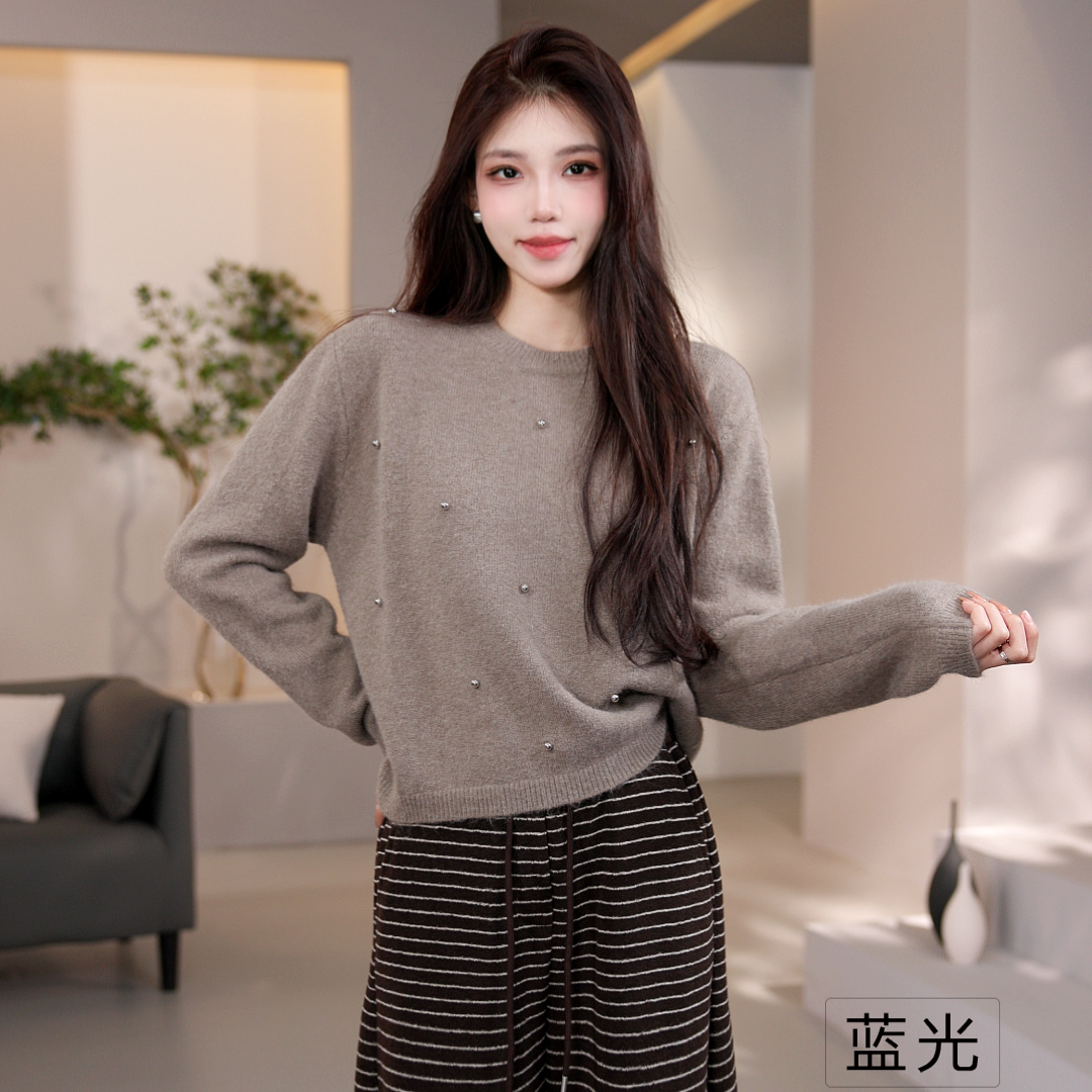 【SHISHI】咖色钉珠毛衣女秋冬新款圆领套头长袖针织上衣9069