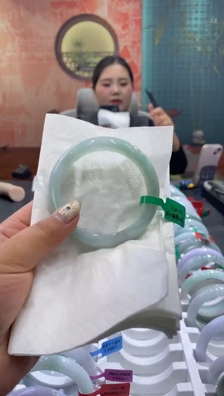 未镶嵌手镯翡翠多人00012426