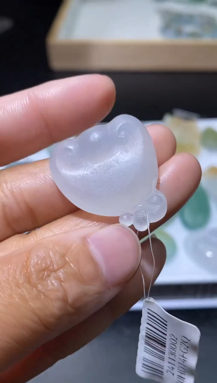 【闪购商品】定制翡翠未镶嵌翡翠毛货~