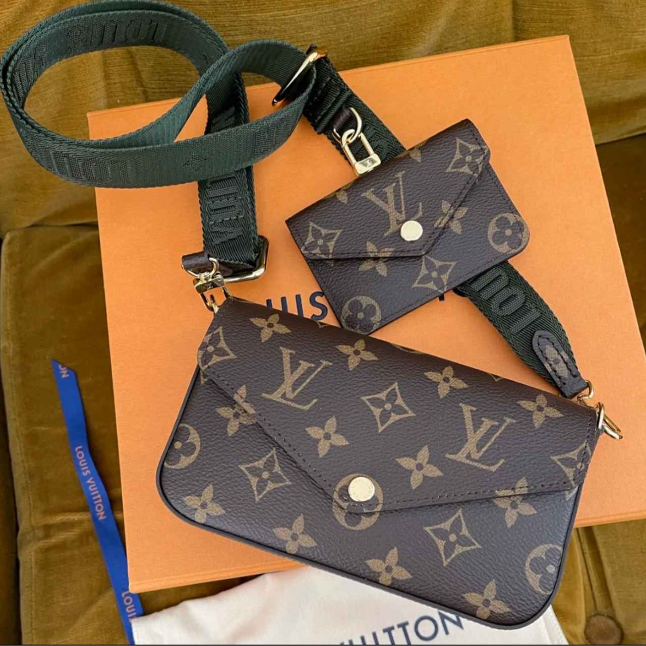 99新 LouisVuitton/路易威登 新款三合一/斜挎包/甄选