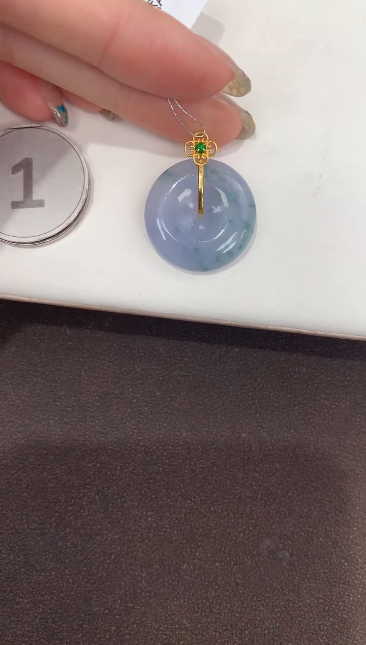 颈饰18K金镶嵌翡翠 天然缅甸a货翡翠