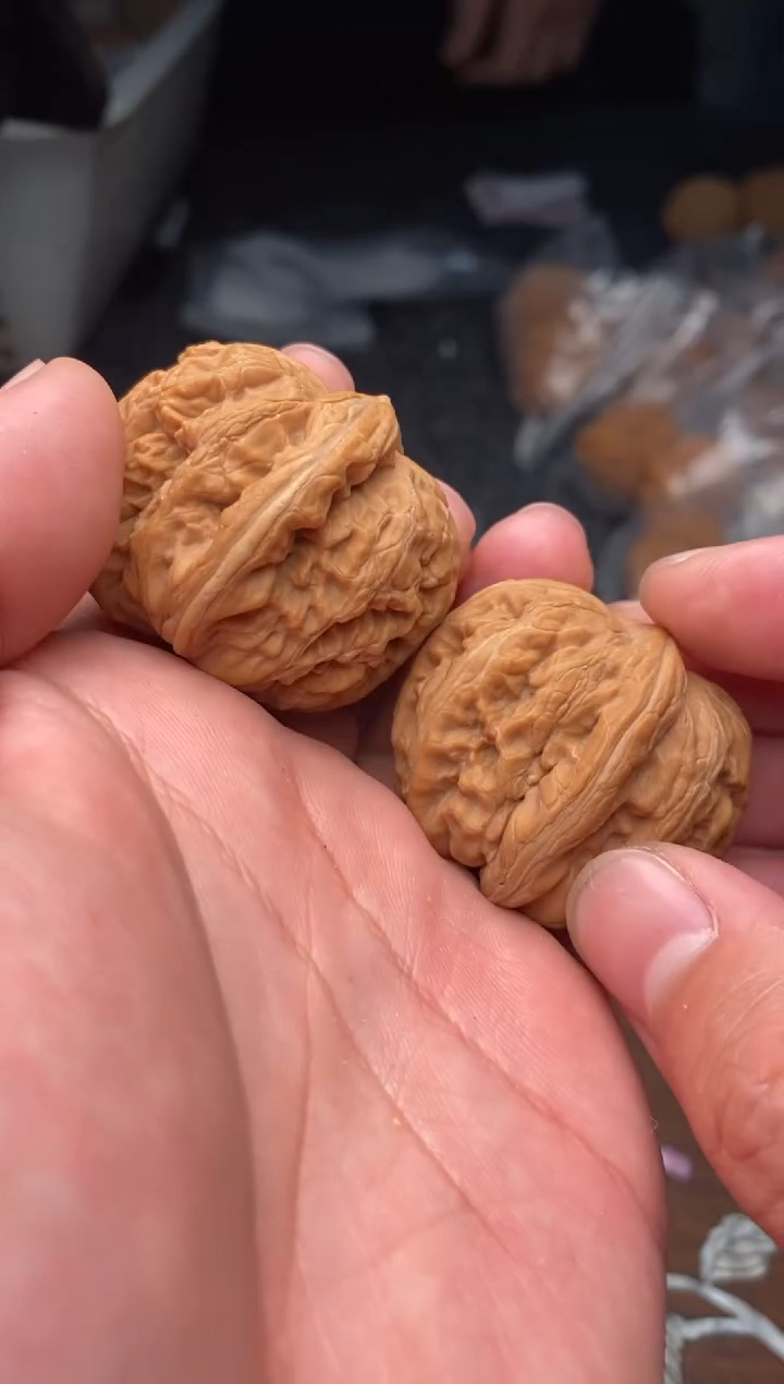 【闪购商品】文玩核桃把件G412号38尺元宝