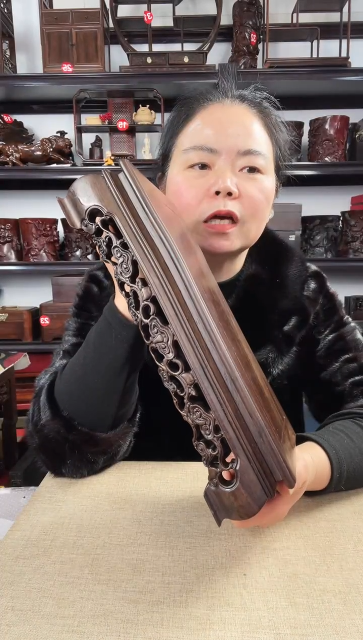 木灵芝长方老李红木工艺品