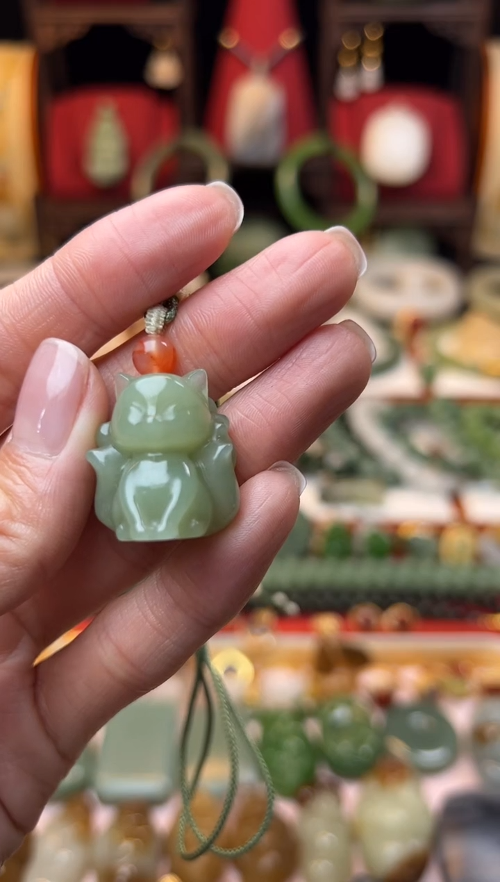 【闪购商品】和田玉挂件未镶嵌放漏