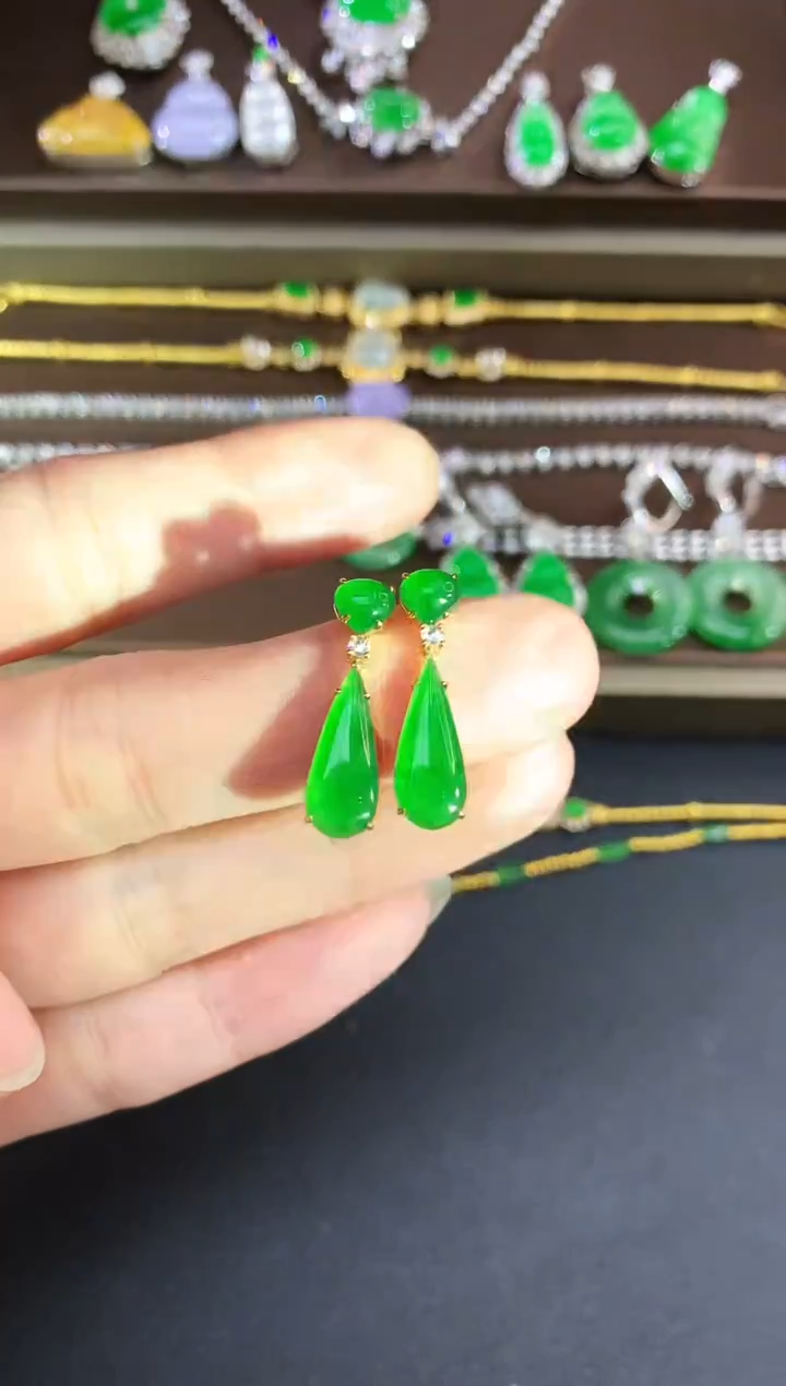 18K金镶嵌翡翠耳饰253|