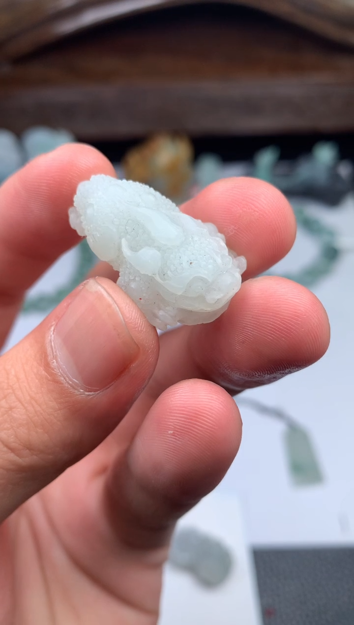 【闪购商品】定制翡翠未镶嵌金蟾