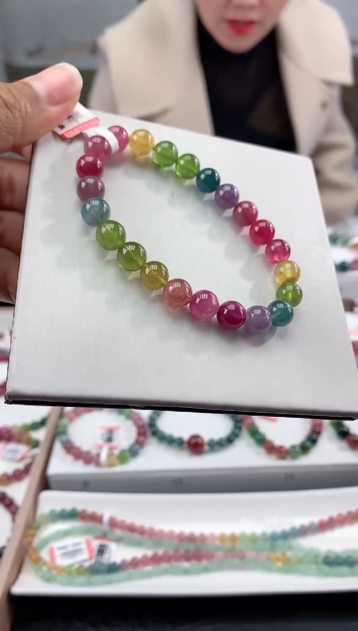 【闪购商品】碧玺手串未镶嵌多样性发一条