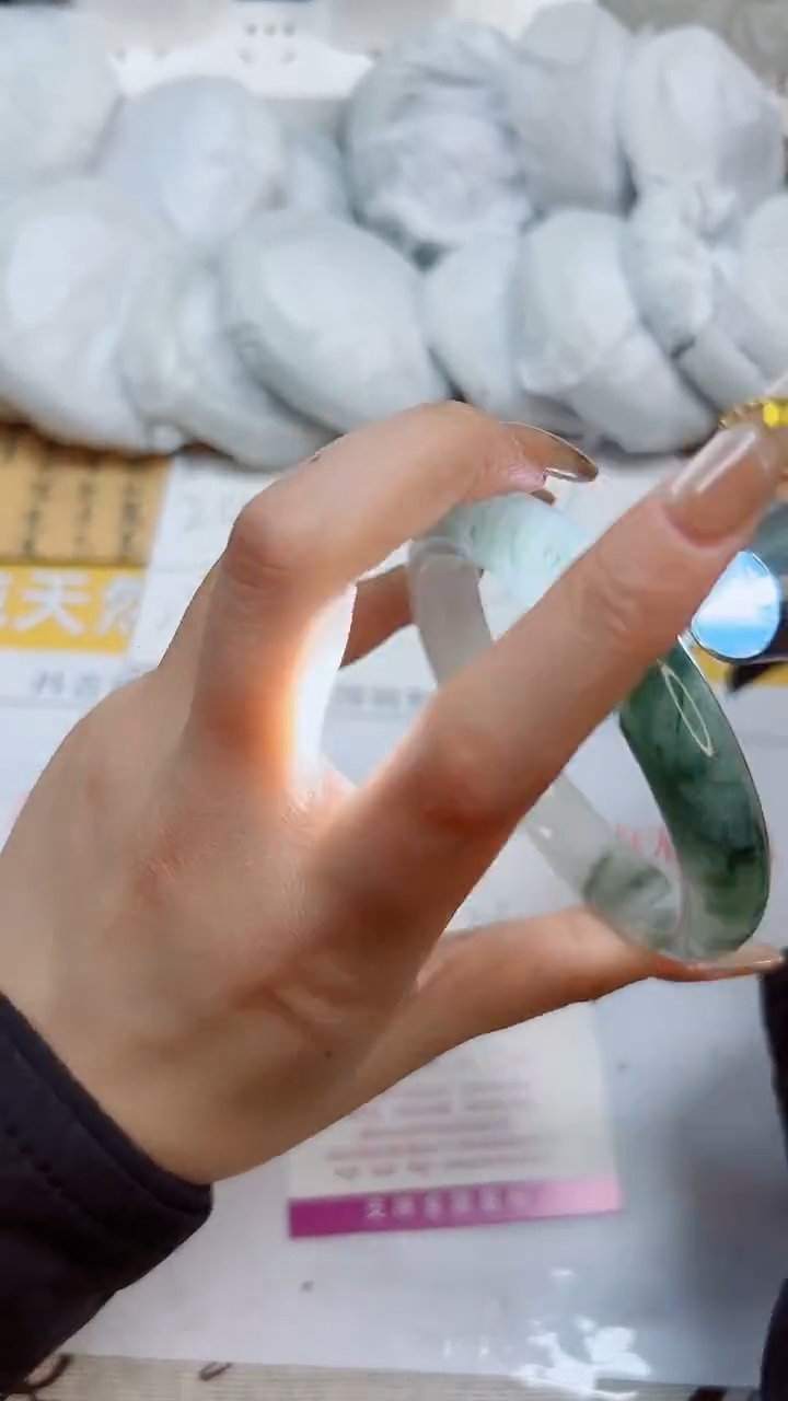 【闪购商品】石英质玉手镯合金K313-60.5