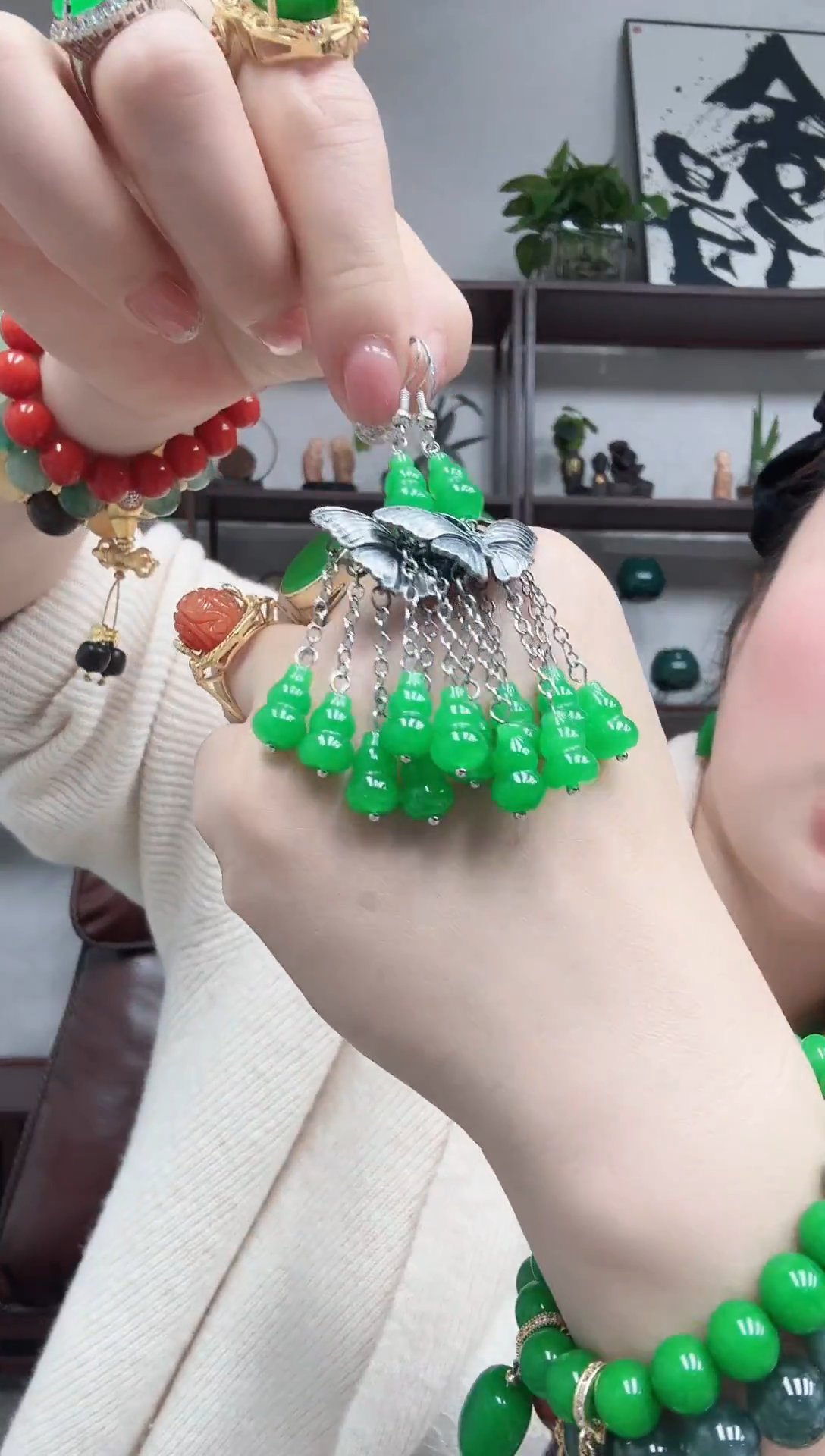 银S925镶嵌翡翠耳坠蝴蝶耳坠（绿）