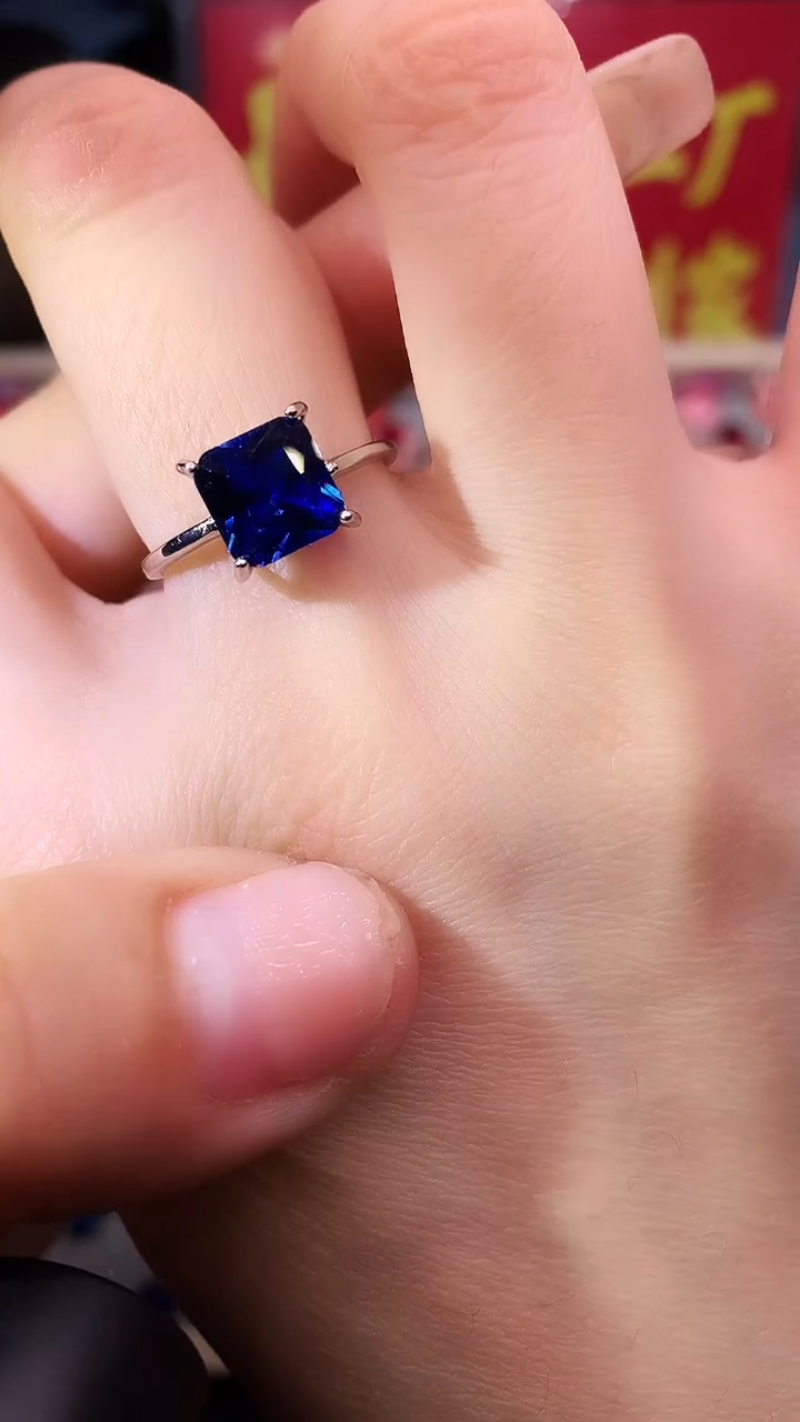 【闪购商品】蓝宝石戒指银S925镶嵌111111