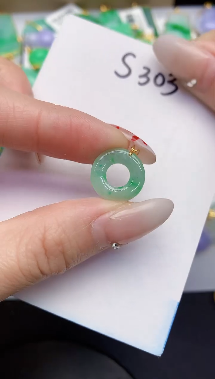 【闪购商品】翡翠颈饰18K金镶嵌00000000000