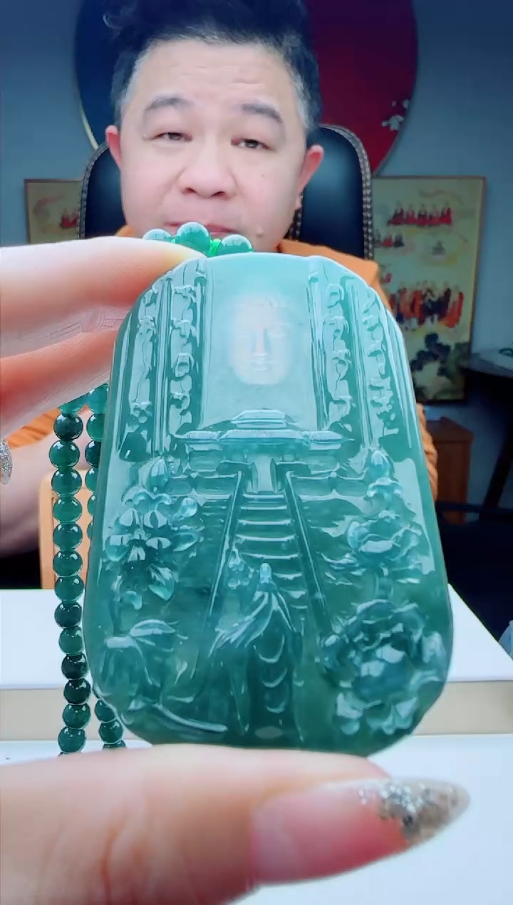 颈饰未镶嵌翡翠多样性发其一