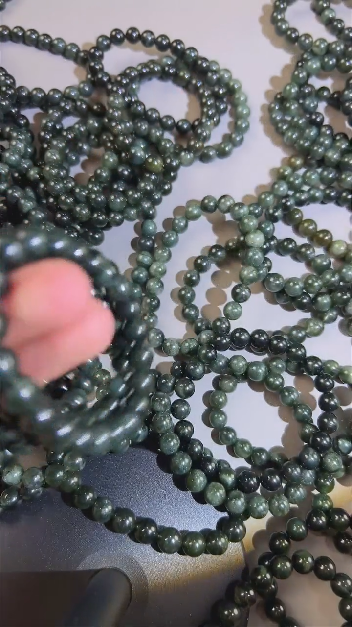 素圈未镶嵌水晶满矿绿幽灵巴西料水晶手串手链多样性发一