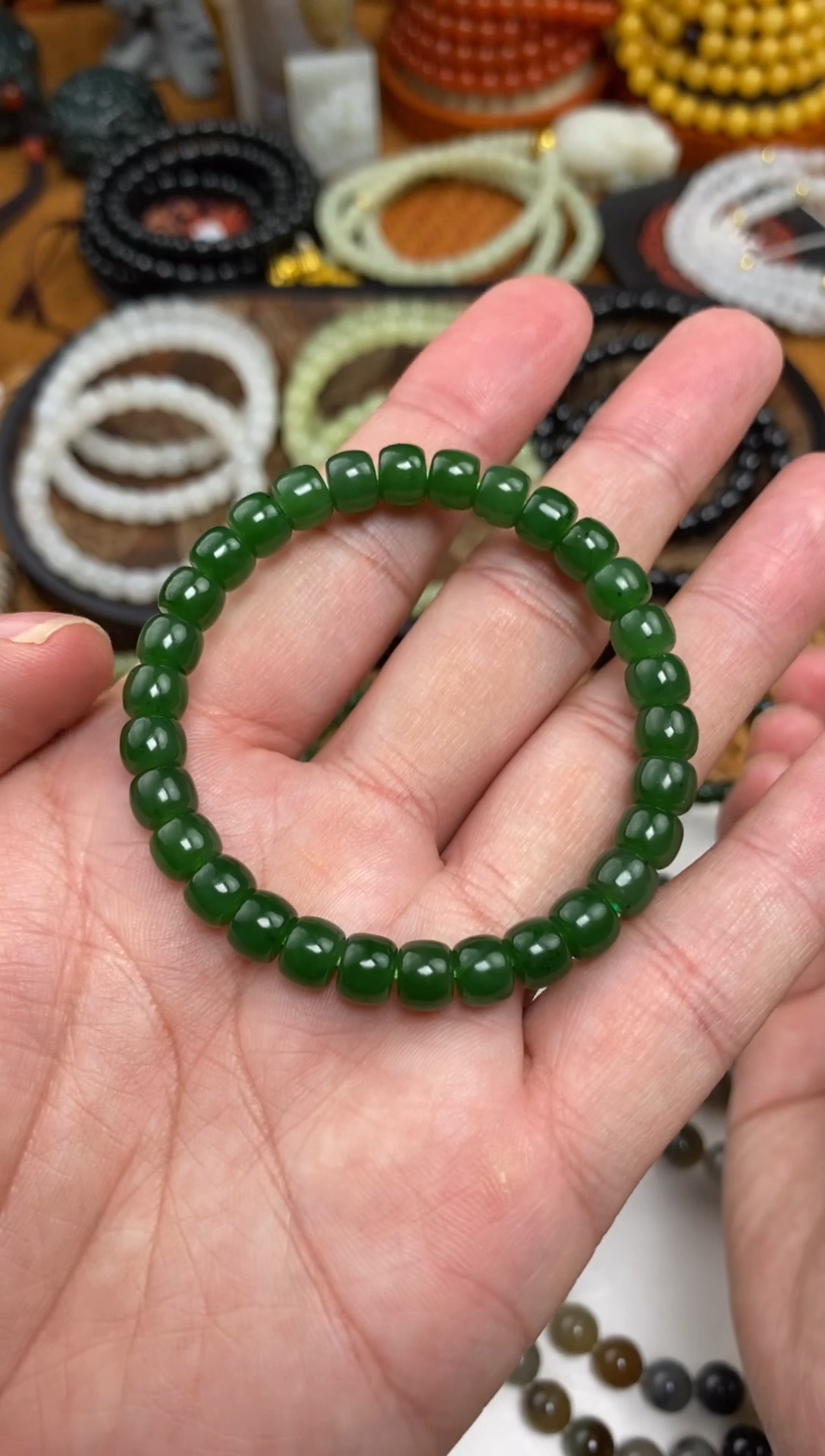 颈饰未镶嵌和田玉北**狼手串