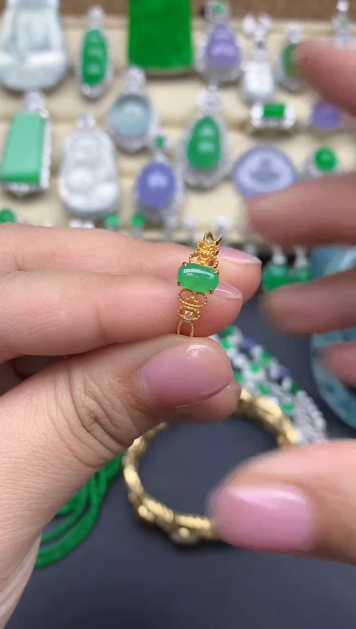 【闪购商品】翡翠戒指18K金镶嵌241-中国好珍宝