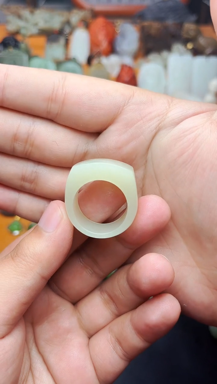 【闪购商品】和田玉戒指未镶嵌扳指01