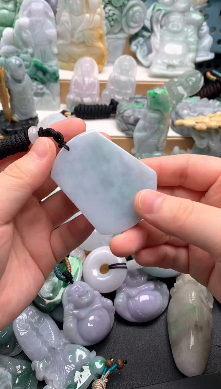 吊坠(不含链)未镶嵌翡翠1