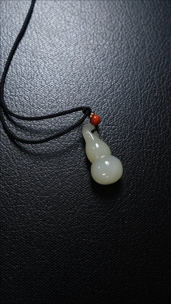 【闪购商品】和田玉颈饰未镶嵌葫芦