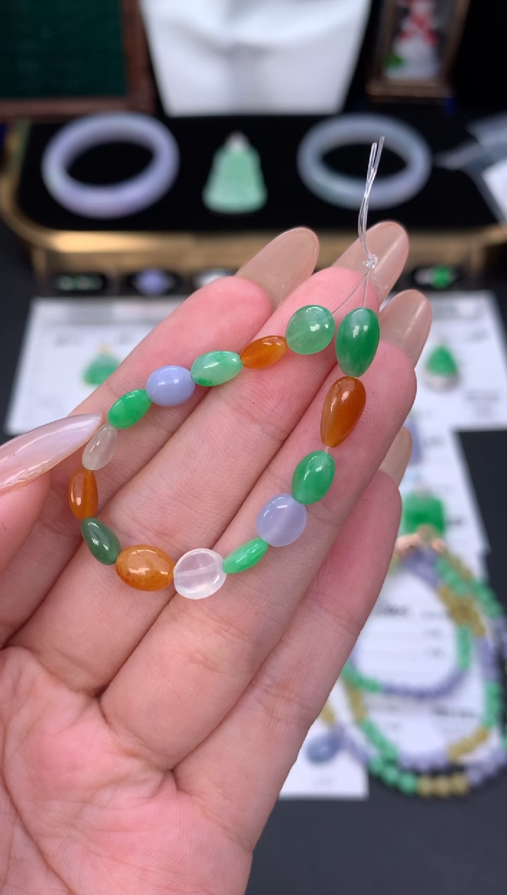 颈饰未镶嵌翡翠甜*48小时鉴赏期 退货不扣服务费