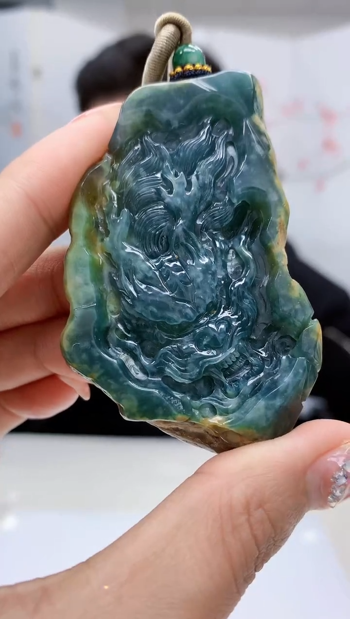 【闪购商品】定制翡翠未镶嵌4917MM-毛货挂件24