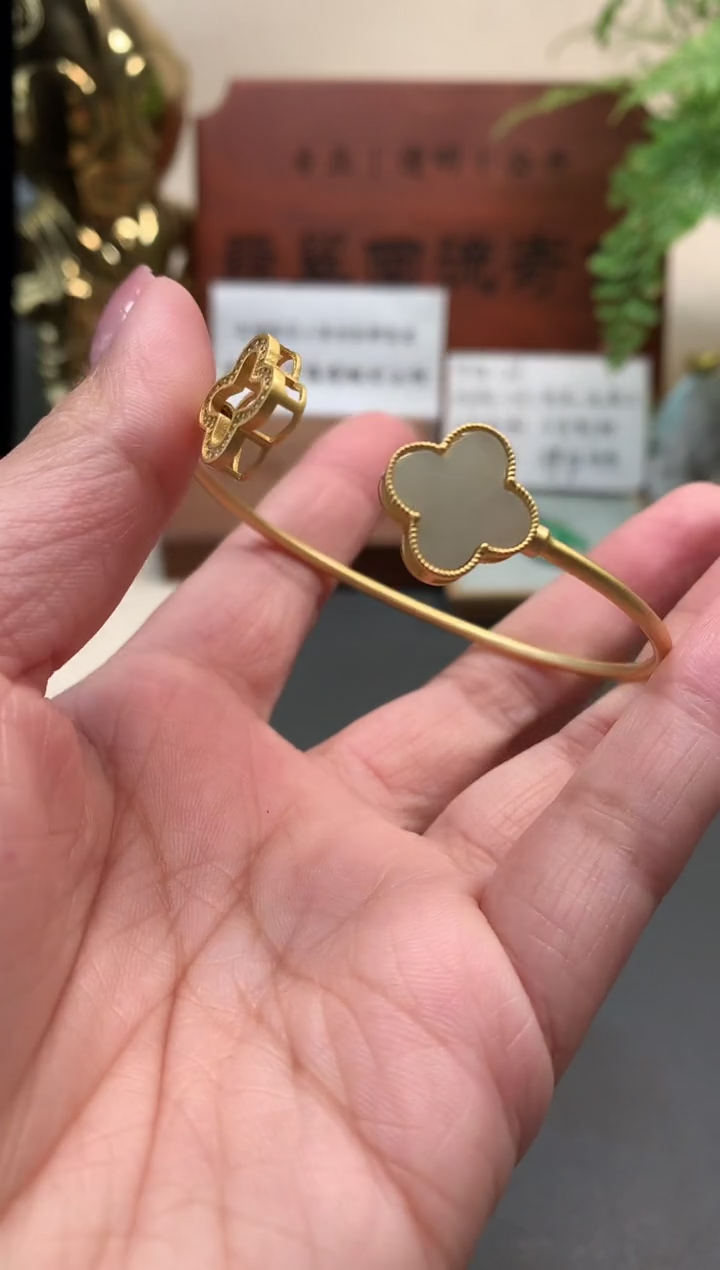 【闪购商品】和田玉（糖玉）手镯银S925镶嵌手镯