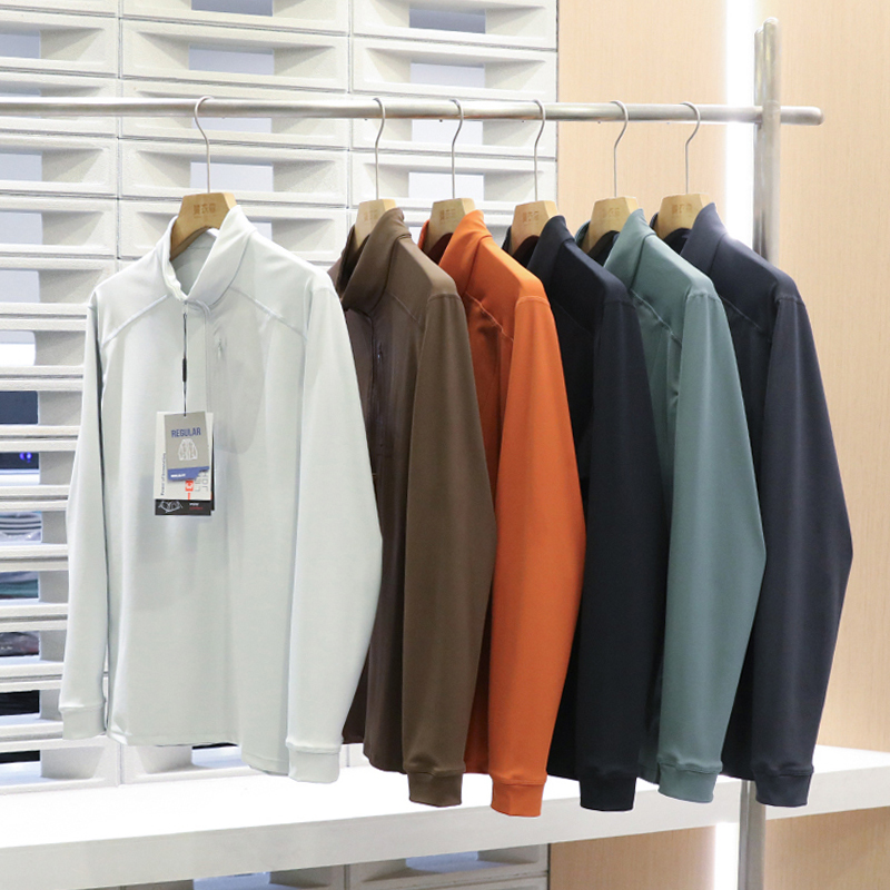 2009城市机能蓄热暖秋冬户外男子半拉链高弹力运动长袖T恤