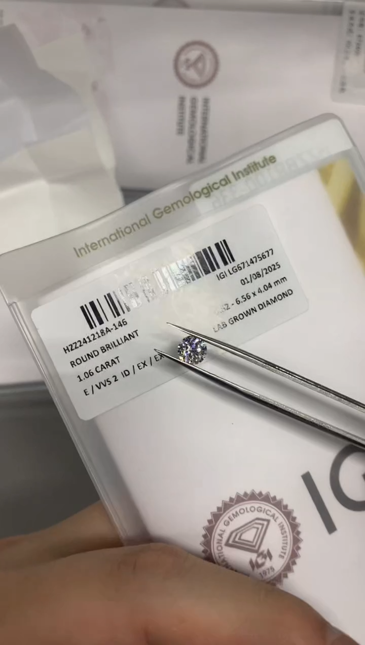 【闪购商品】实验室培育钻石裸石未镶嵌1.06E671475677