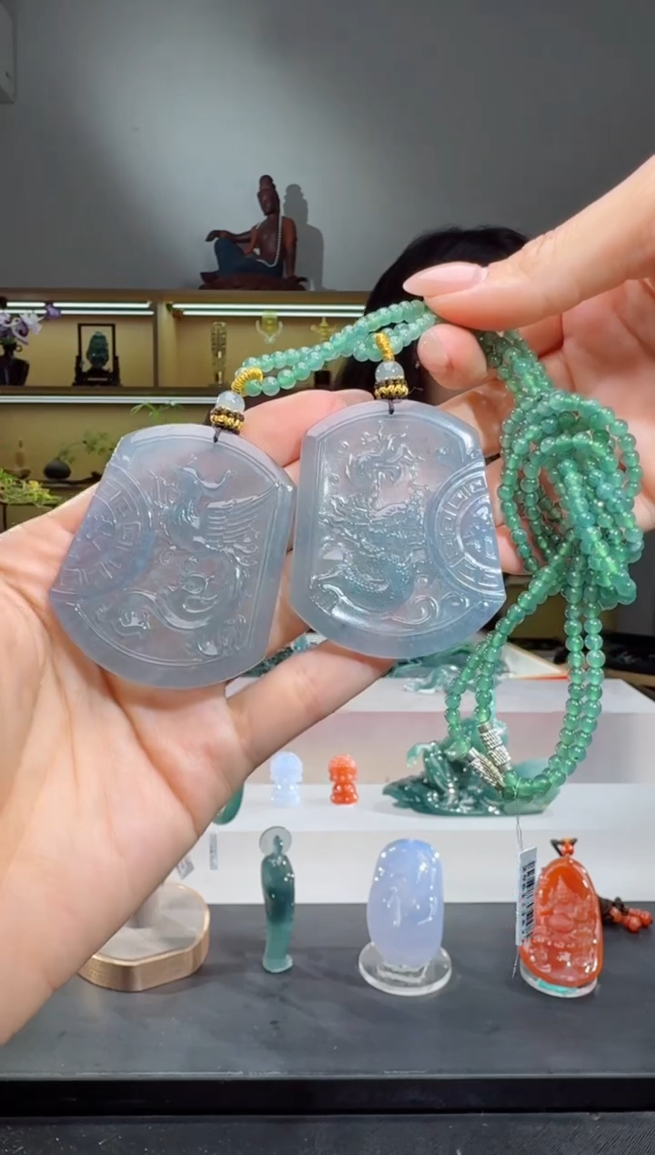 吊坠(赠链)未镶嵌翡翠吊坠（多样性发其一对）