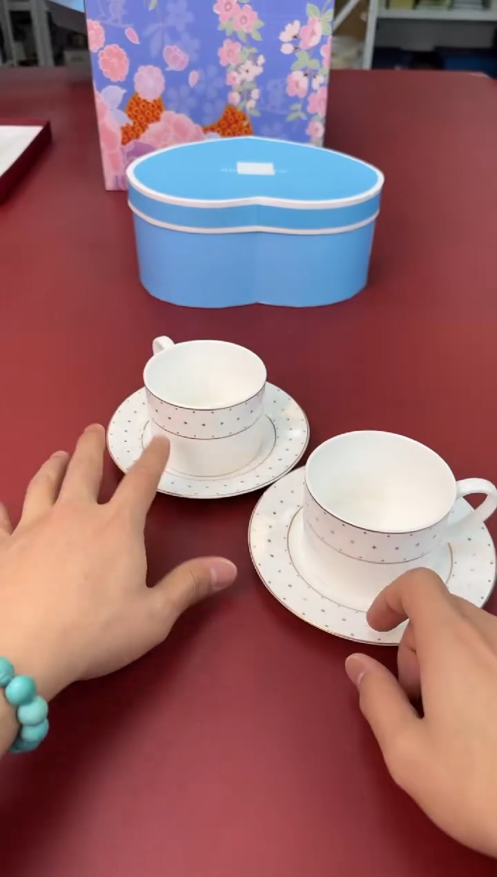 【闪购商品】瓷片新号开播全场漏@@Y273