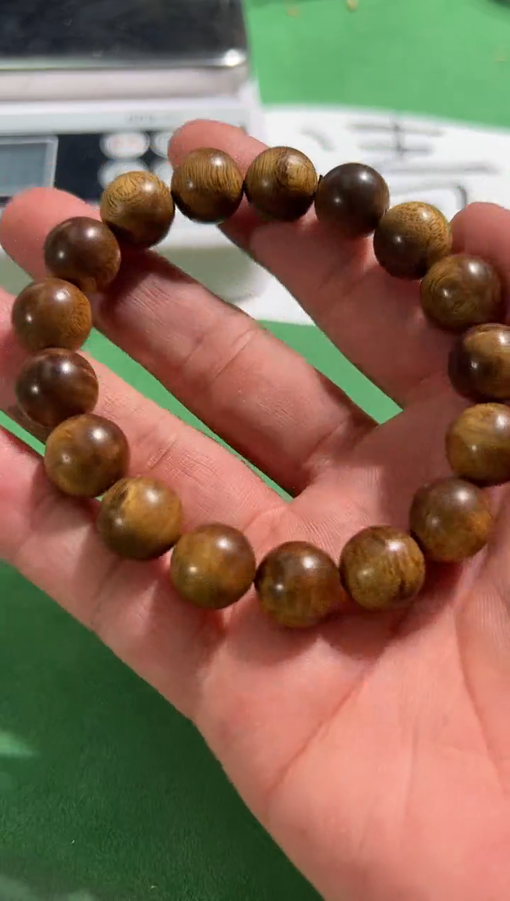【闪购商品】沉香手串81号1.2红土多样性发一