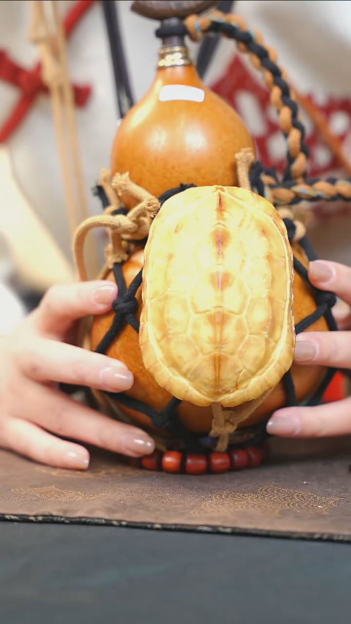 【闪购商品】DD132大漆酒葫芦不包手串及旋转底座