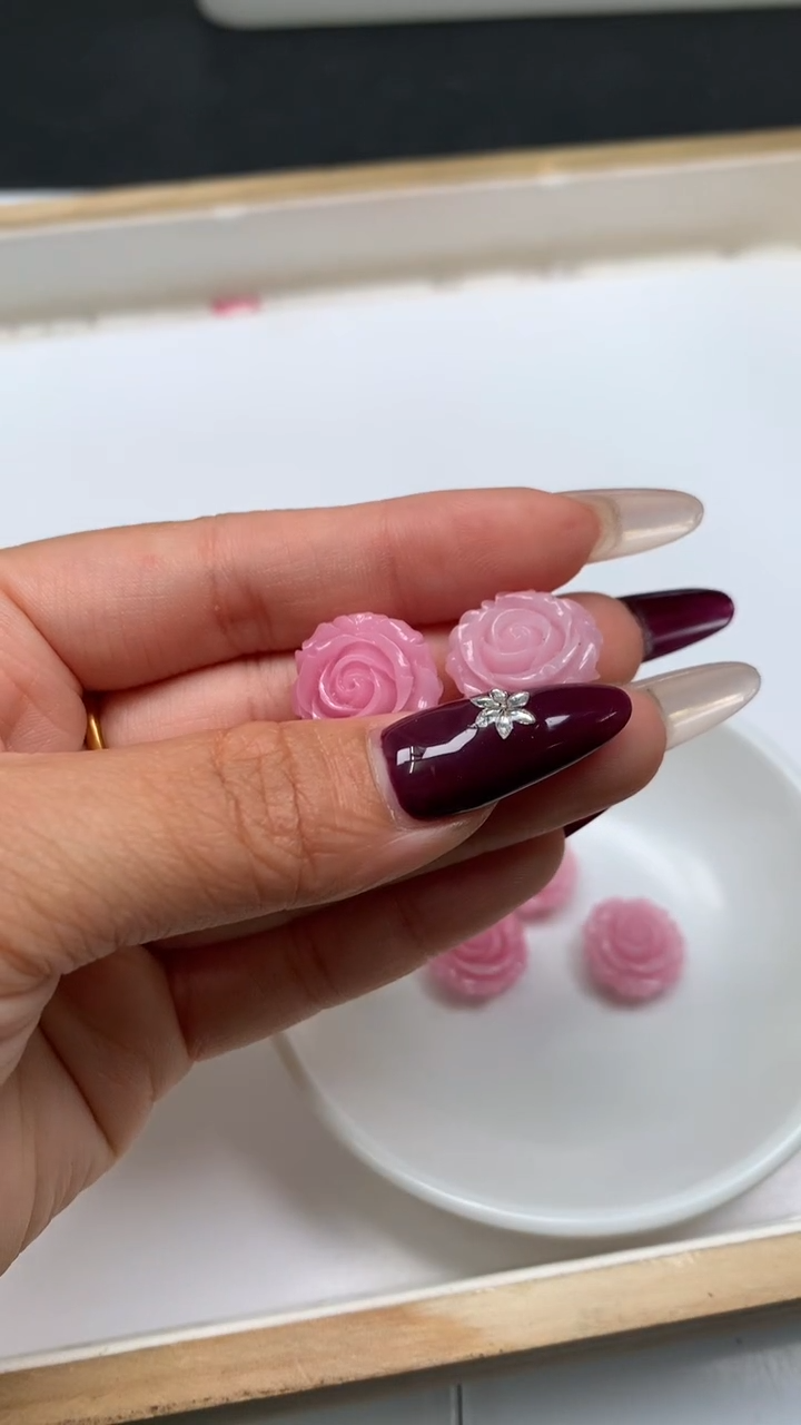 未镶嵌散珠拼合珍珠（马贝珠）A2076女皇贝 双面玫瑰15*8mm3个5.8元