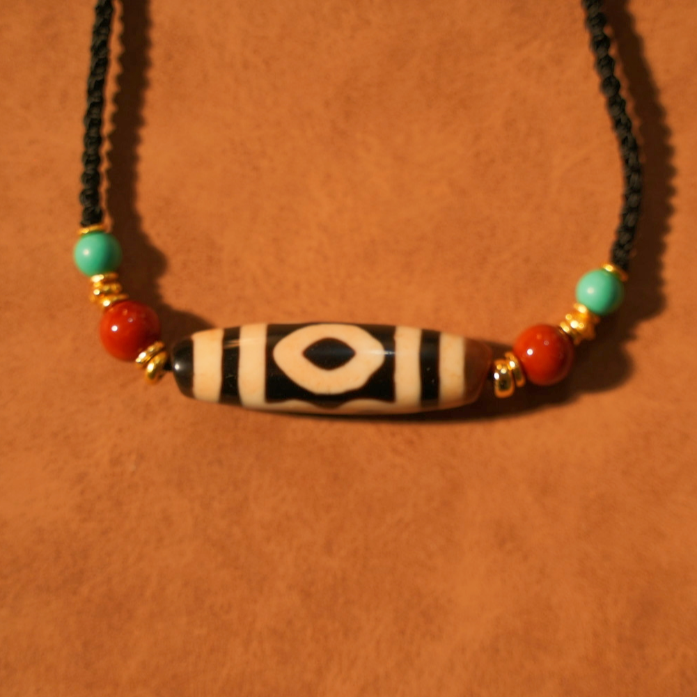 佛三眼珠珠玛瑙项链