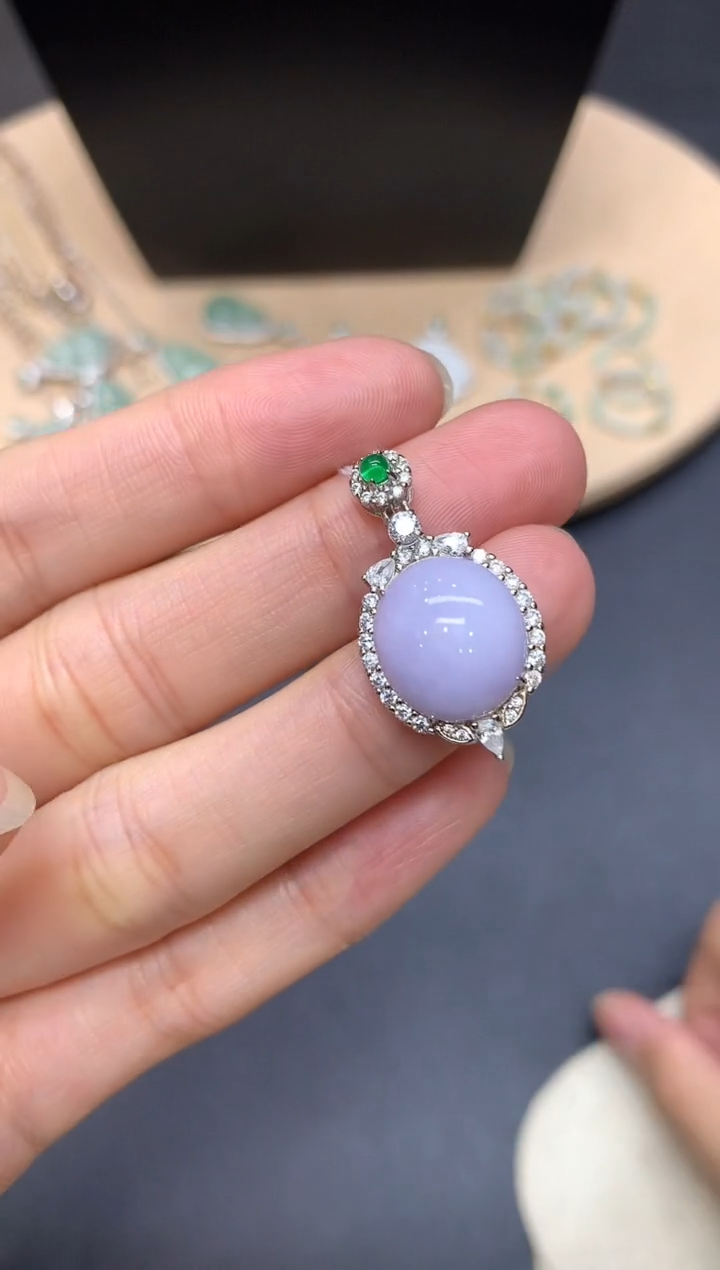 【闪购商品】翡翠吊坠(不含链)银S925镶嵌蛋面【无服务费】