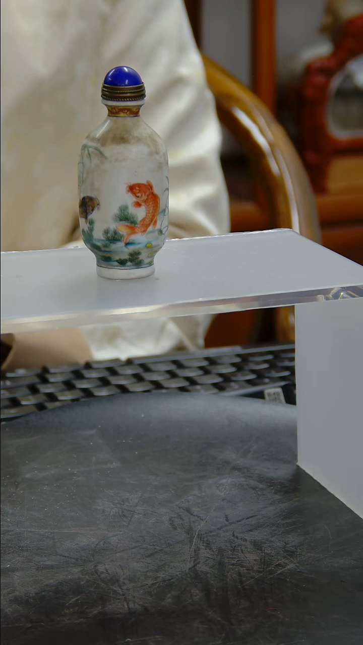 瓶粉彩花卉纹鼻烟壶#5066#