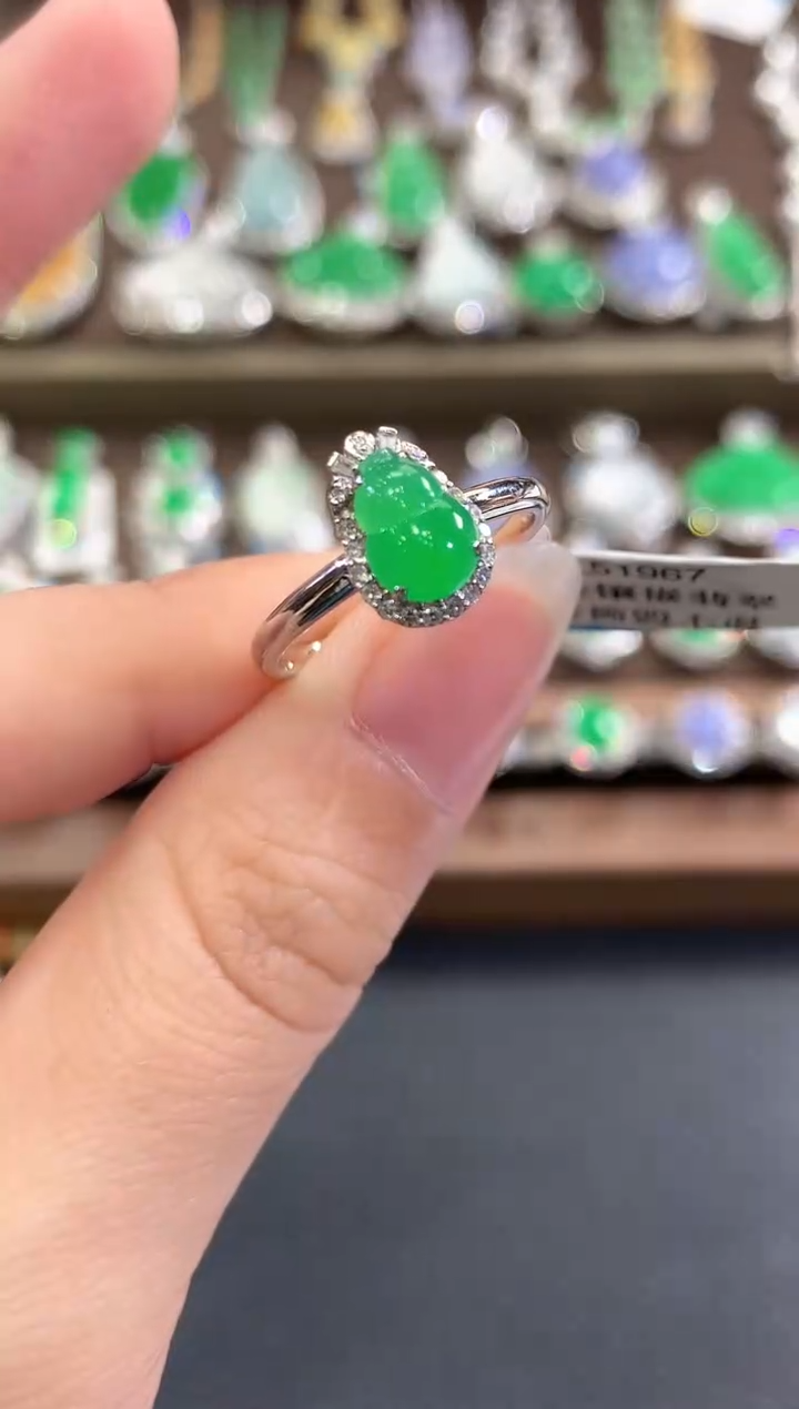 18K金镶嵌戒指翡翠b95多样性一件发货