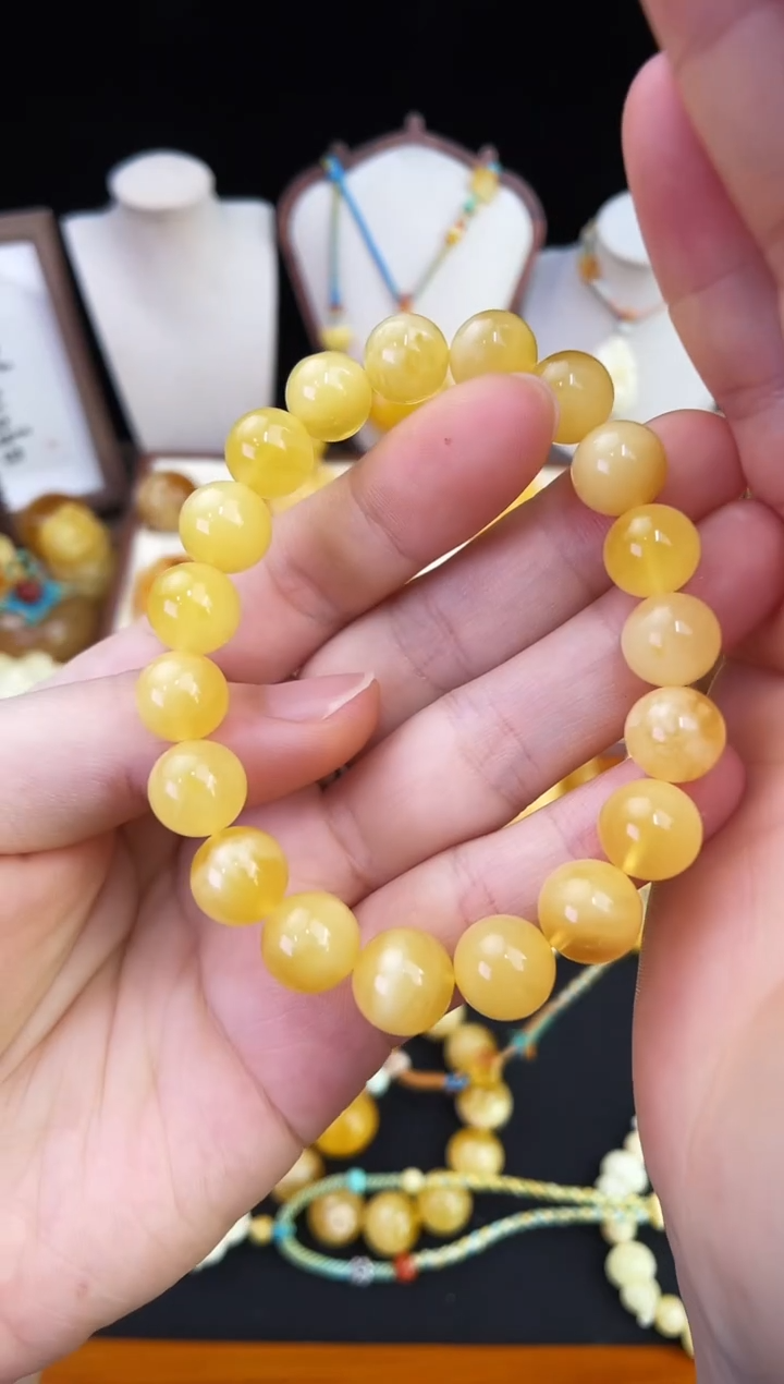 琥珀未镶嵌珠宝奇石柒月