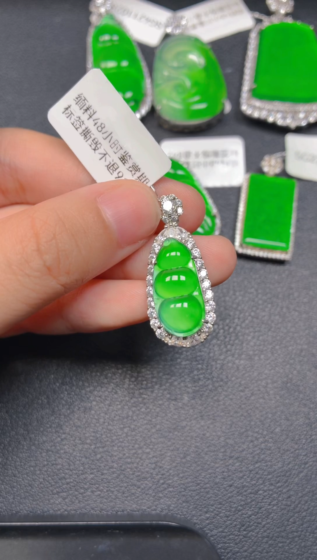 颈饰银S925镶嵌翡翠1