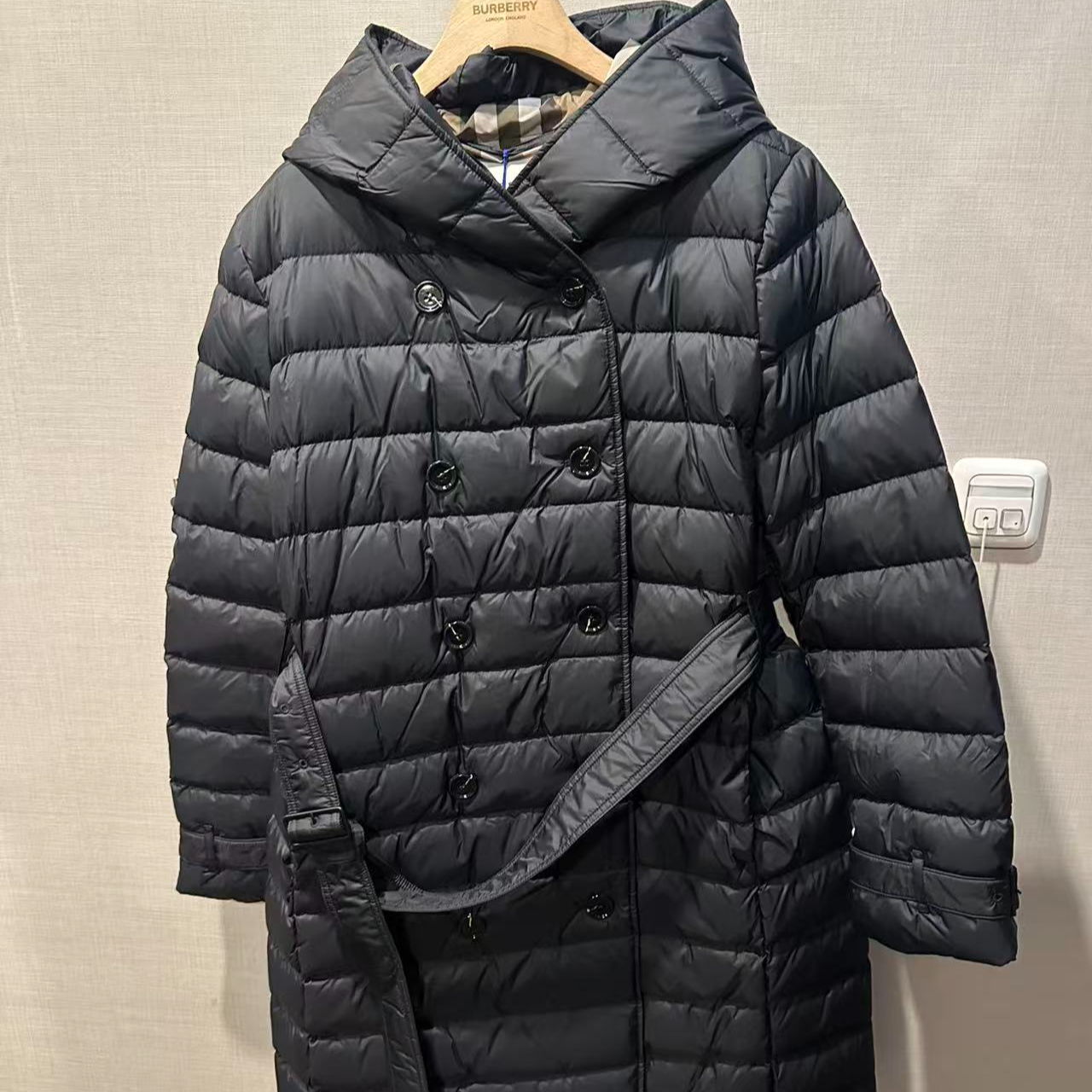 【奥地利直邮】BURBERRY/博柏利 巴宝莉女士连帽长款羽绒服
