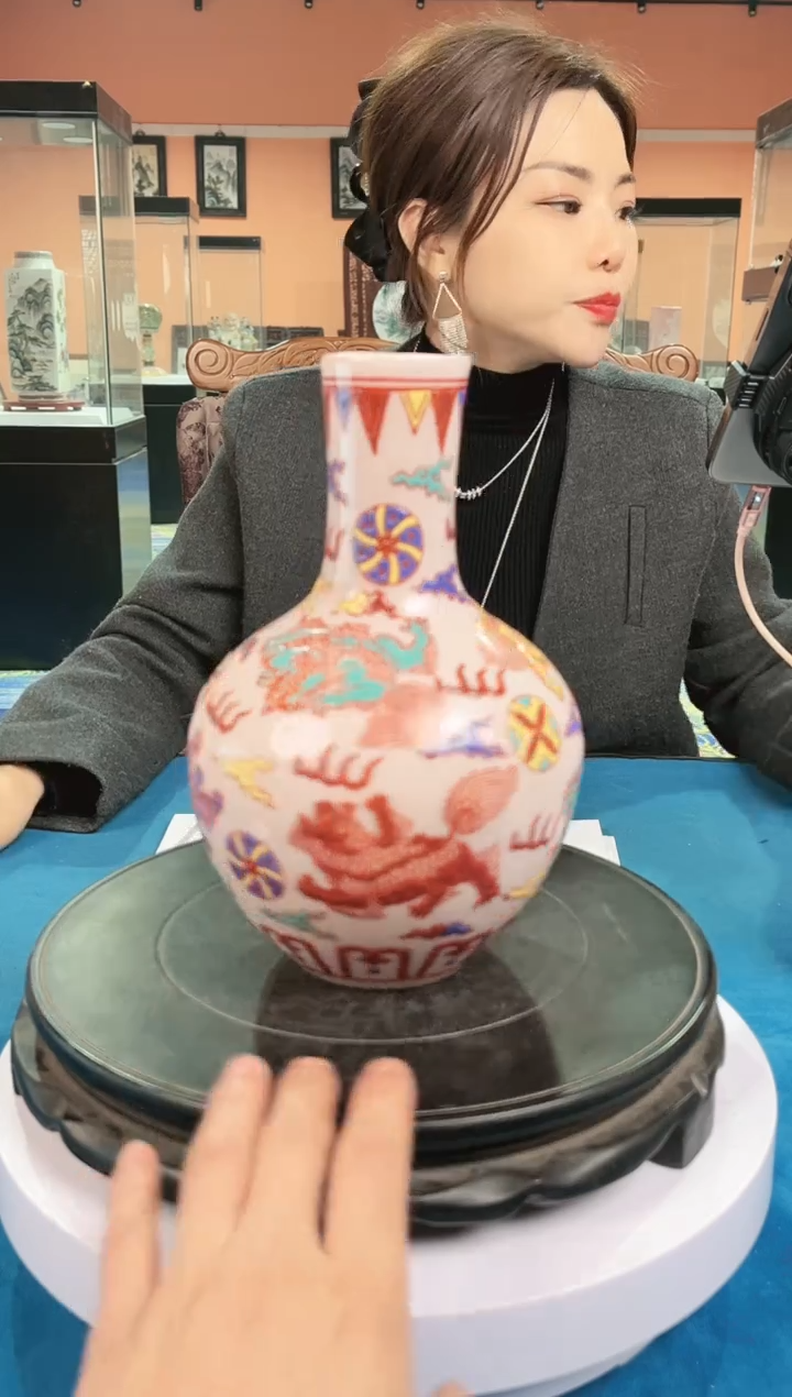 【闪购商品】陶瓷天球瓶