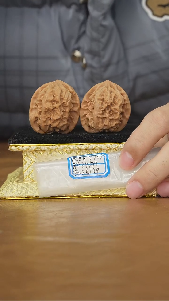 把件文玩核桃马蹄