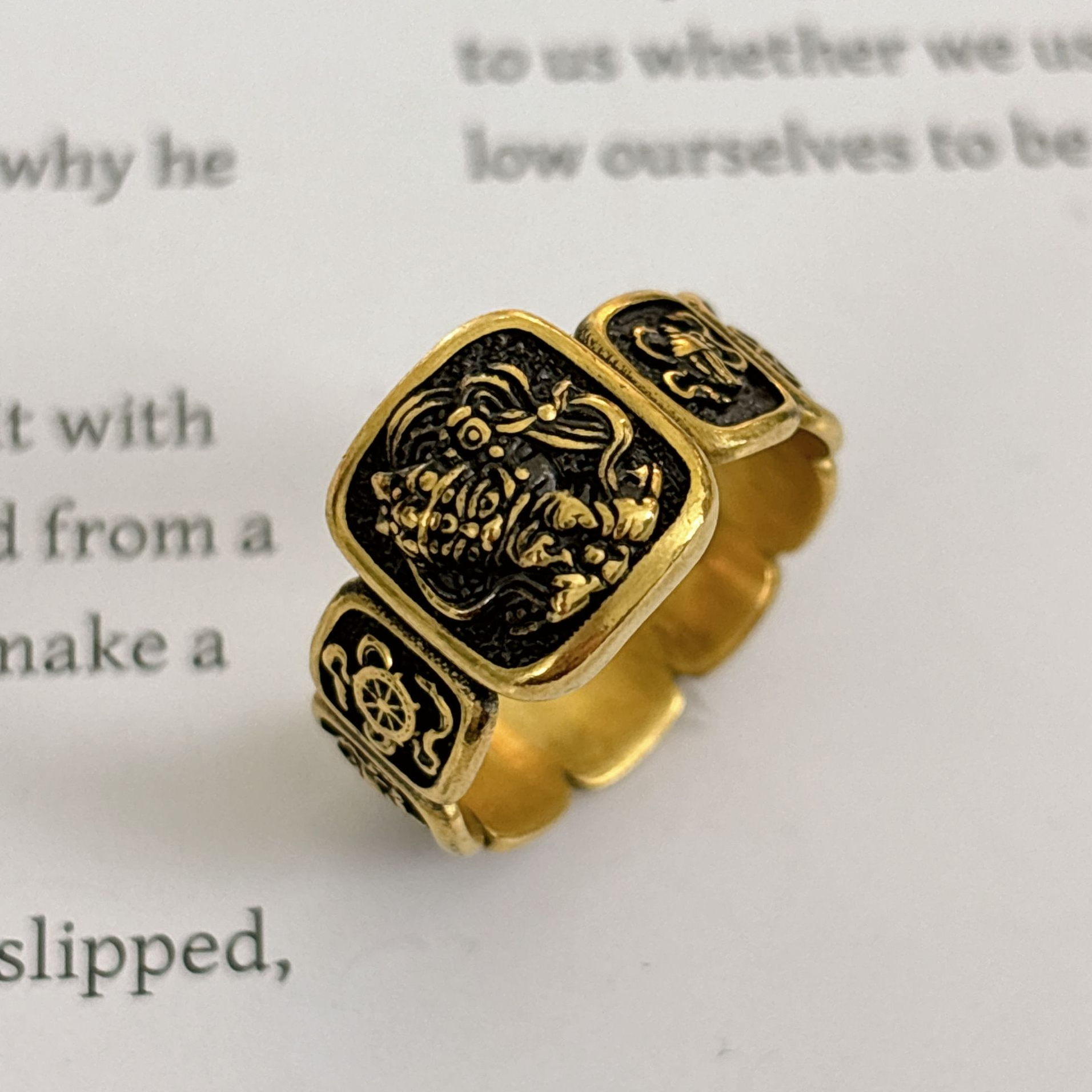 水贝千玺珠宝 扎基拉姆 足金999戒指黄金复古电黑工艺5D精品黑金